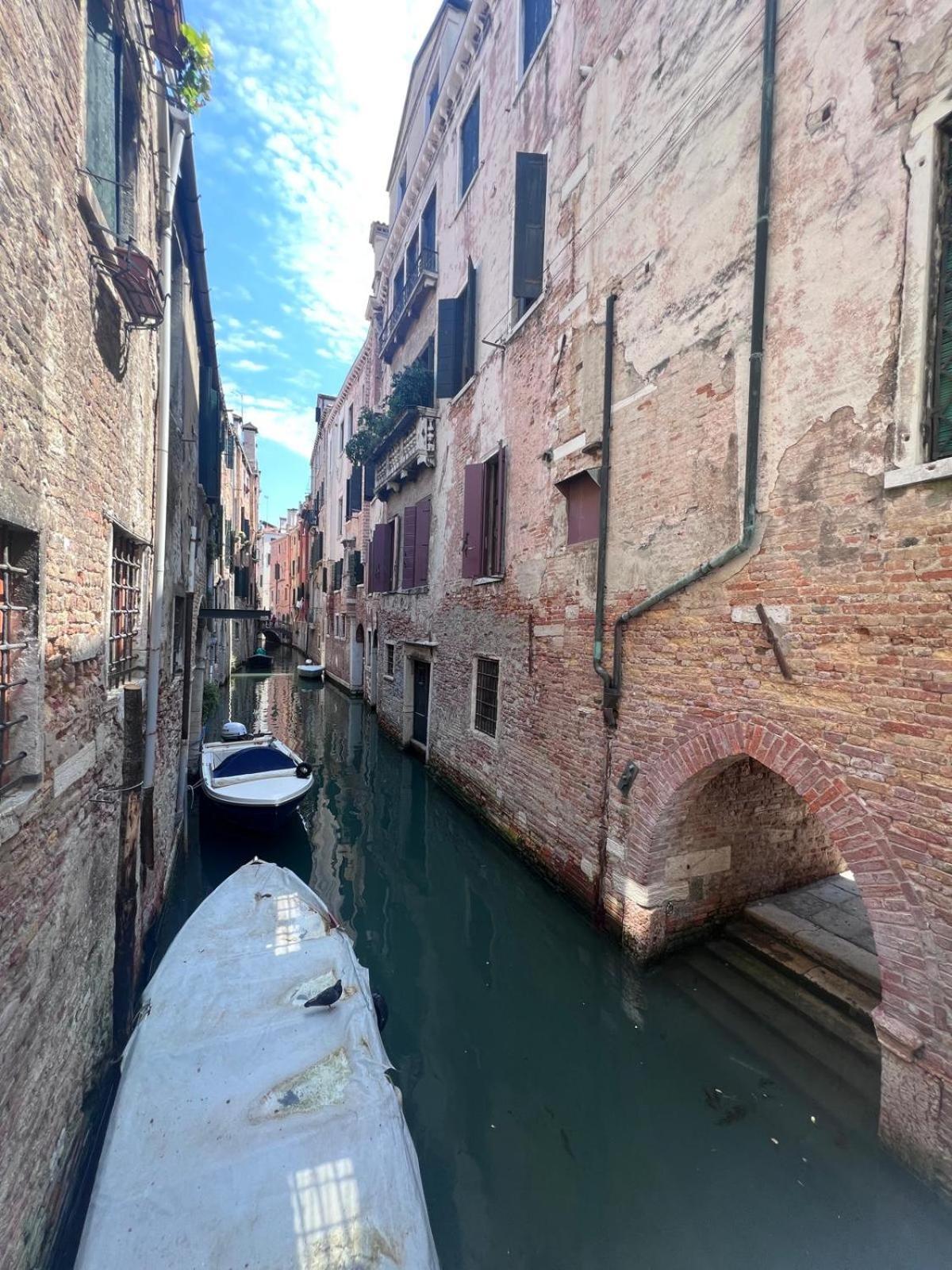 Palazzo Titti Rialto Suites ヴェネツィア エクステリア 写真