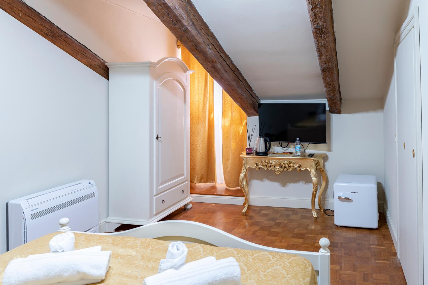Palazzo Titti Rialto Suites ヴェネツィア エクステリア 写真