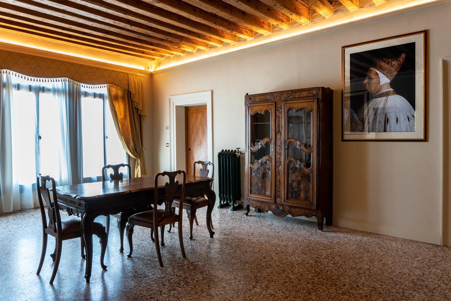 Palazzo Titti Rialto Suites ヴェネツィア エクステリア 写真
